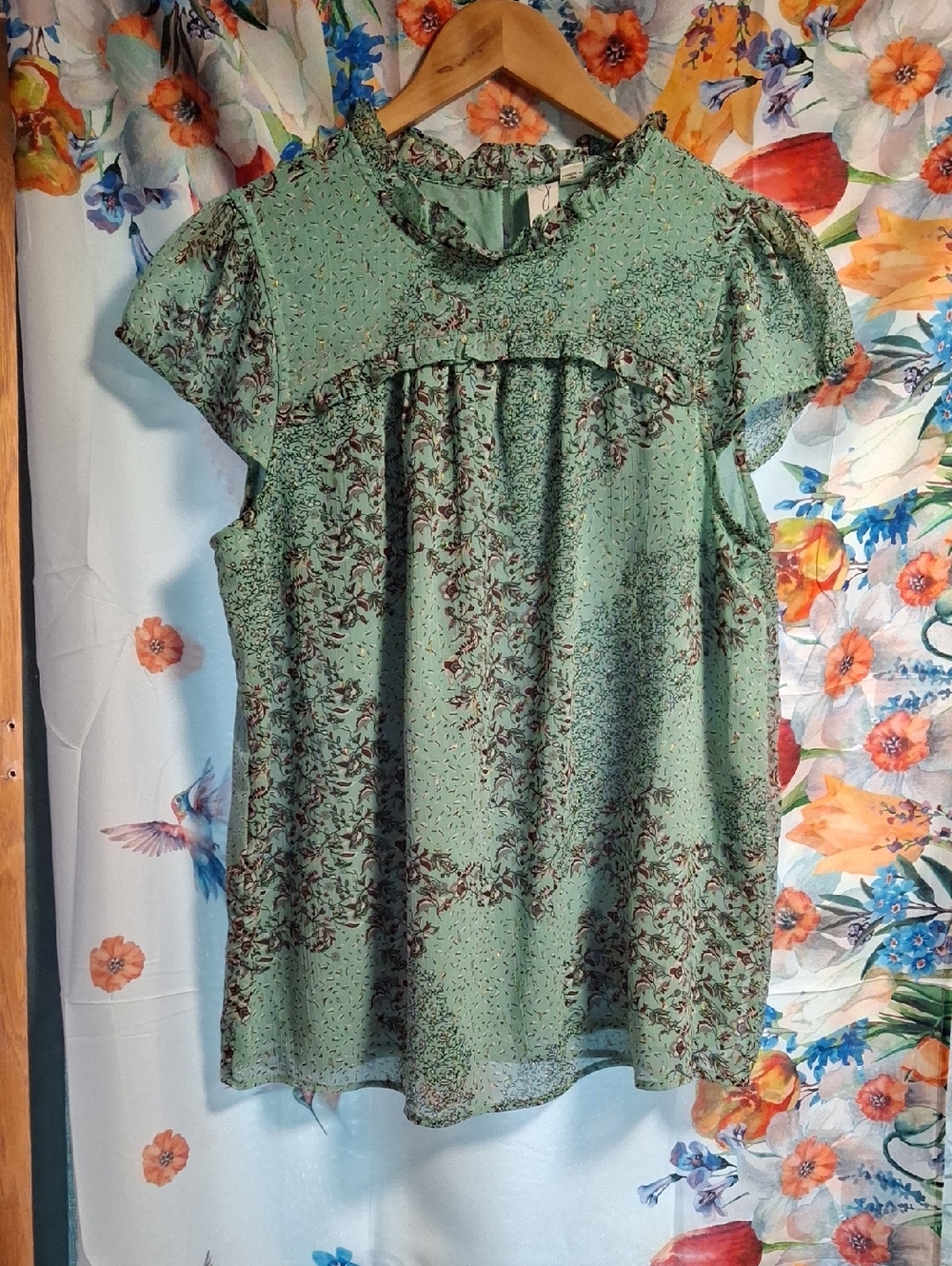 Joie Sage Green Floral Ruffle Yoke Blouse Size Meduim